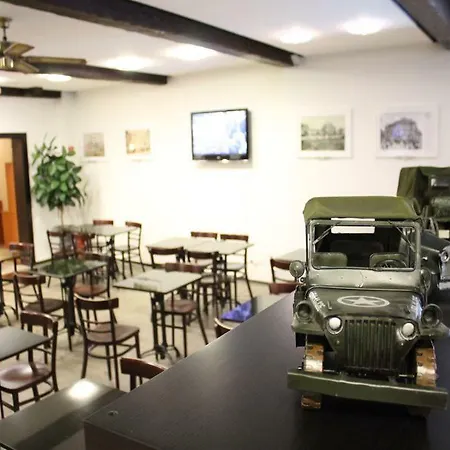 Hotel Rheinmetropole 3*