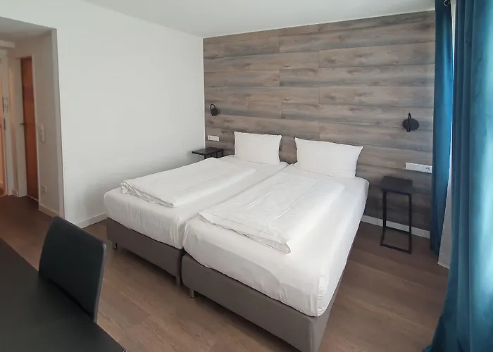 Rheinmetropole 3* 뒤셀도르프