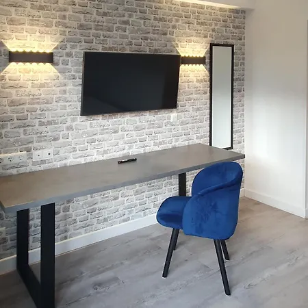 Rheinmetropole Hotel 3*