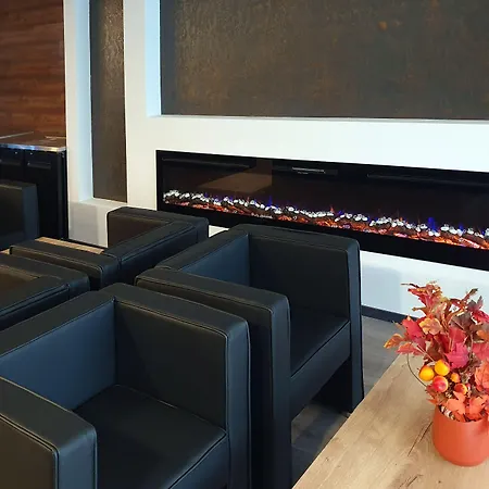 Rheinmetropole Hotel 3*