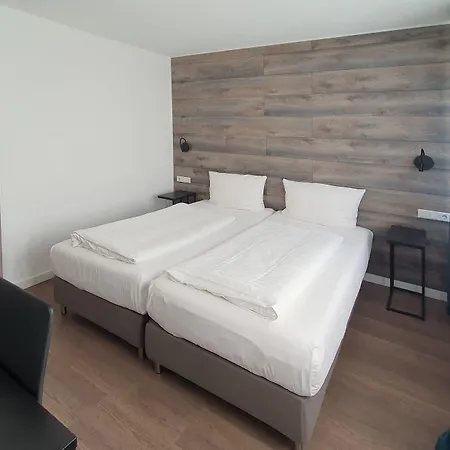 Rheinmetropole 3* دوسلدورف