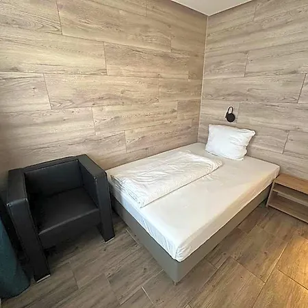 Rheinmetropole Hotel