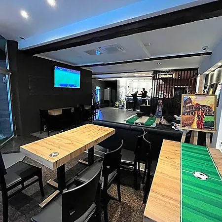 Rheinmetropole Hotel 3*
