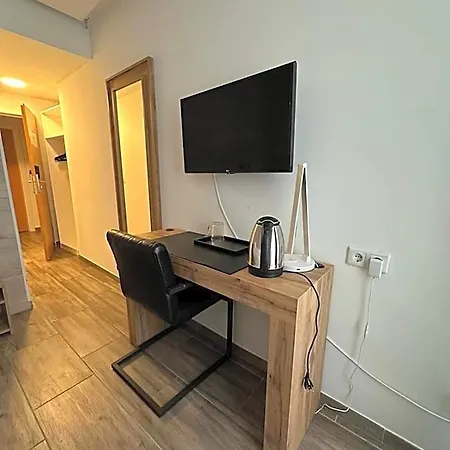 Rheinmetropole Hotel 3*