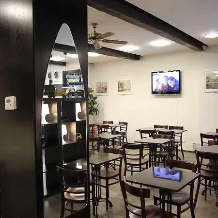 Rheinmetropole 3* دوسلدورف