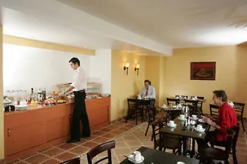 Rheinmetropole فندق