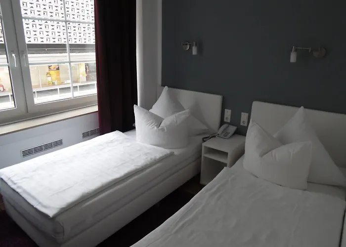 Rheinmetropole 호텔 3*